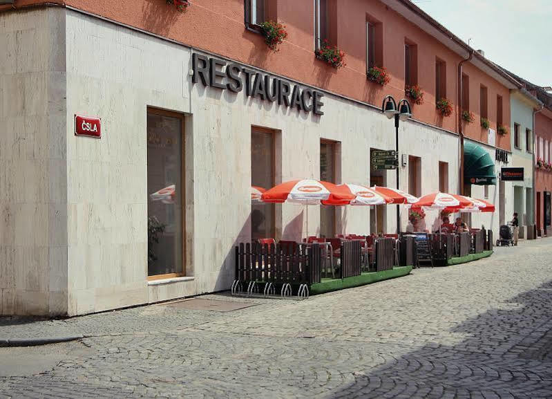 Hotel Prajer Vodnany Екстер'єр фото